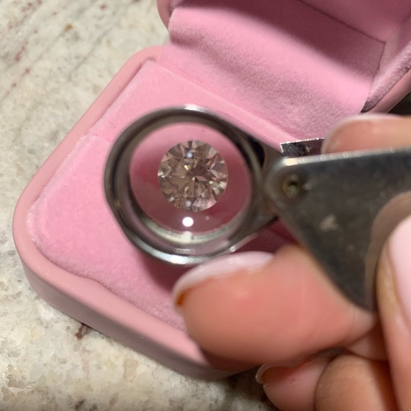 SOLD ✨ 1.06 CT Center Diamond halo engagement ring - Picture 12 of 12